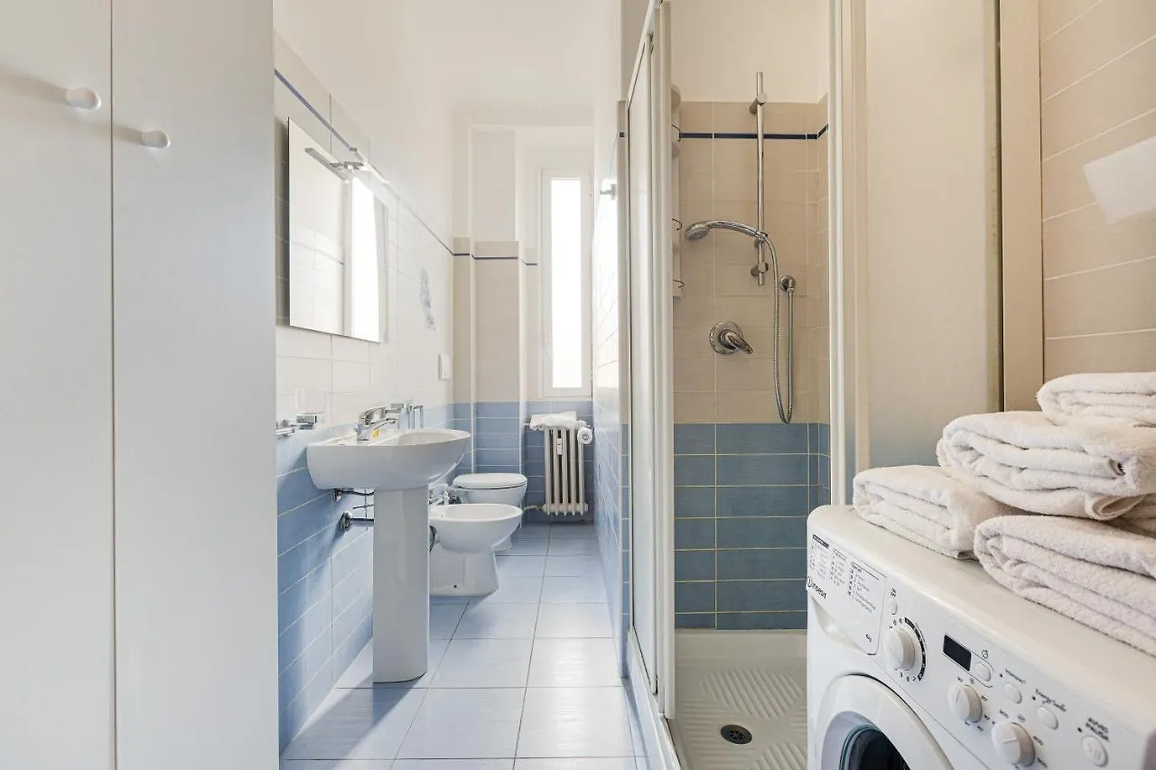 Guesthost - Ca' Granda M5 Bright Apartment